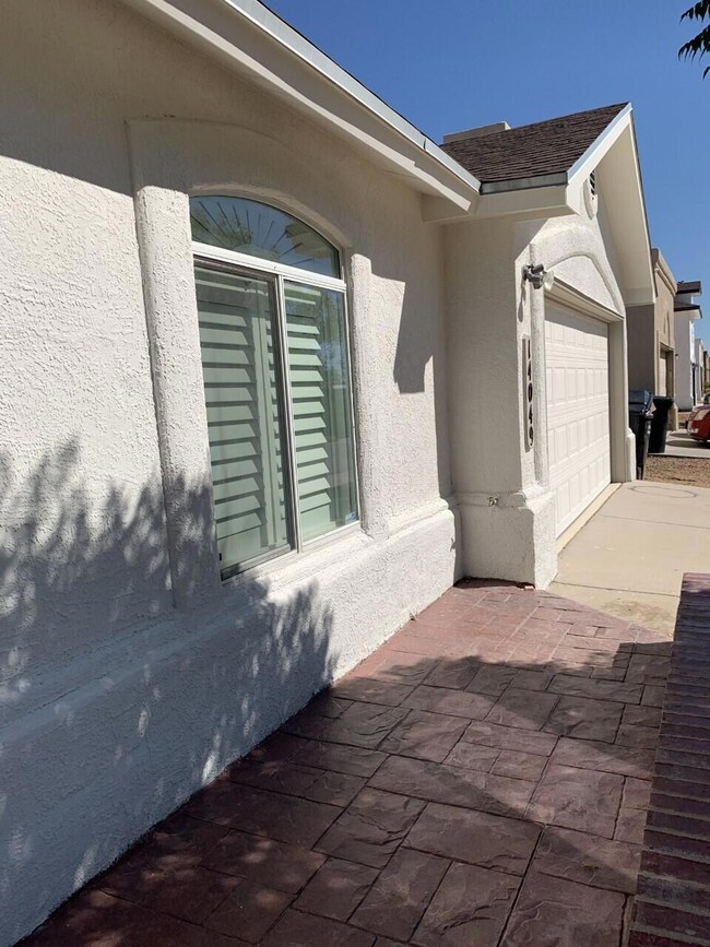 14049 Peter Noyes Dr, El Paso, TX 79928 - photo 4