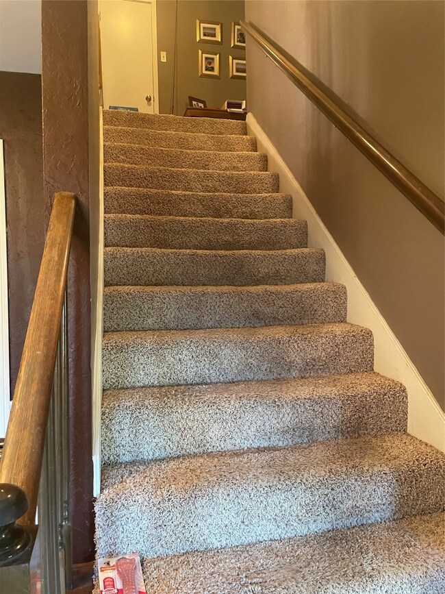 4915 Droddy St, Houston, TX 77091 - photo 3