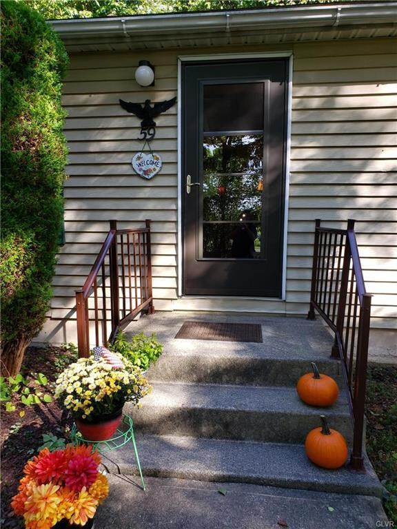 59 Thomas Jefferson Rd, Lehighton, PA 18235 - photo 3