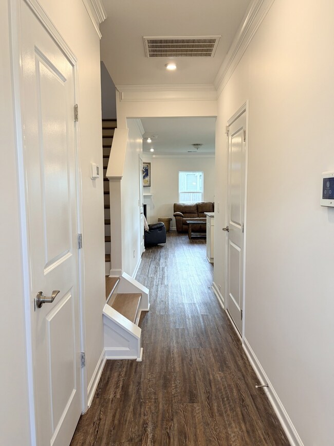 2208 Zeva Cir, Columbia, TN 38401 - photo 6