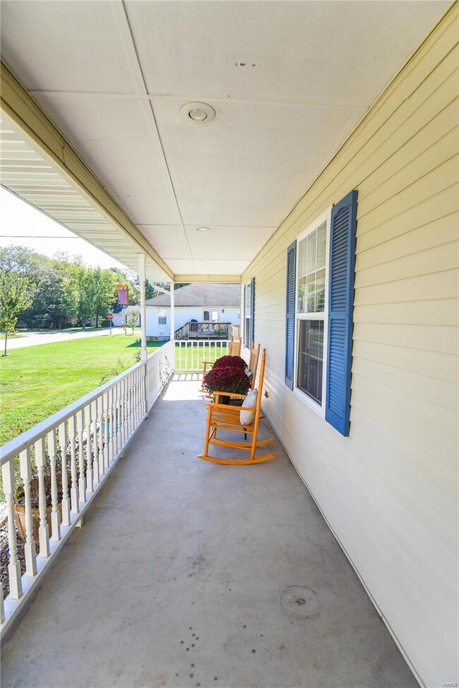 1006 Laurel Dr, Rolla, MO 65401 - photo 4