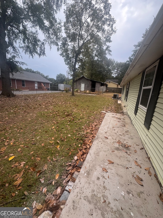 34 S Williams St, Winder, GA 30680 - photo 2