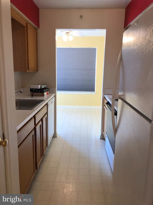 3805 Sunnyfield Ct unit 3A, Hampstead, MD 21074 - photo 7