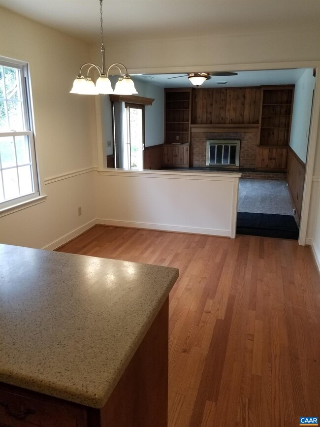 2912 Idlewood Dr, Charlottesville, VA 22901 - photo 3