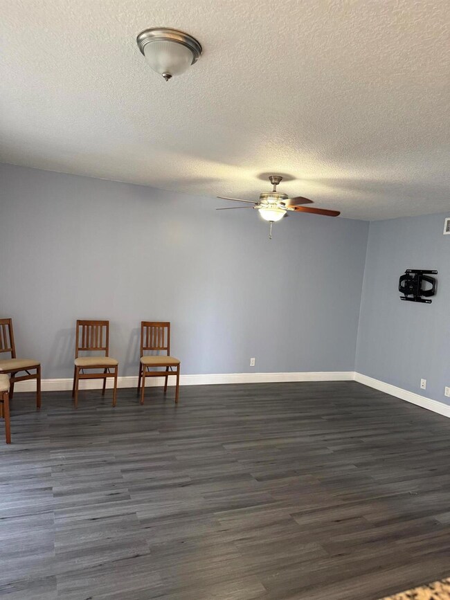 1 Greenway Village N unit 205, Royal Palm Beach, FL 33411 - photo 7