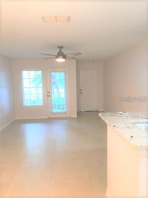 8933 Manor Loop unit 107, Lakewood Ranch, FL 34202 - photo 3