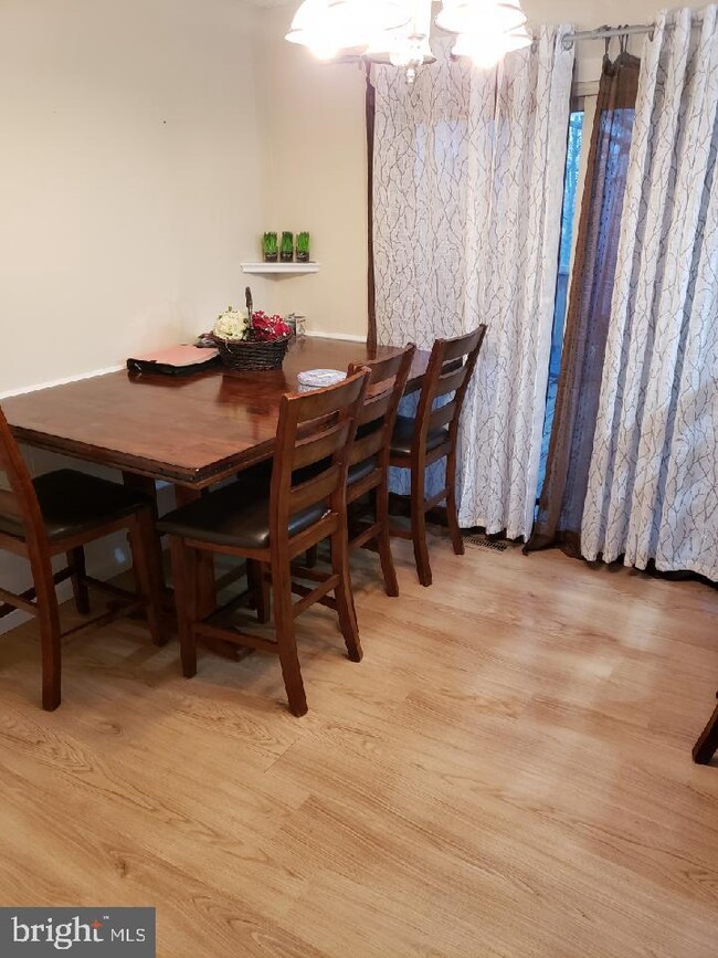 2050 Red Spruce Ct, Bryans Road, MD 20616 - photo 2