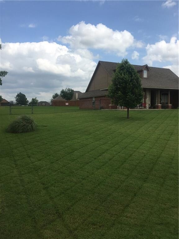 14400 Cottonwood, Edmond, OK 73025 - photo 3