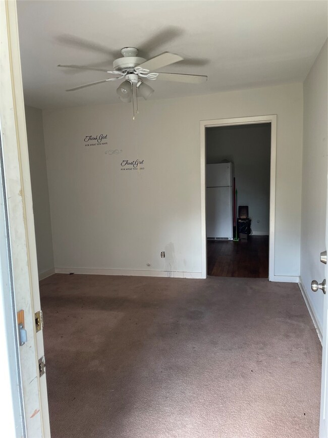 1614 Esther Dr, Houston, TX 77088 - photo 7