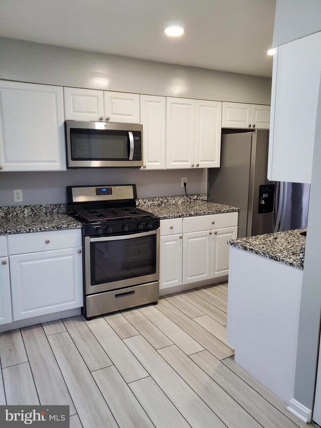 106 Autumn Hill Way, Gaithersburg, MD 20877 - photo 6