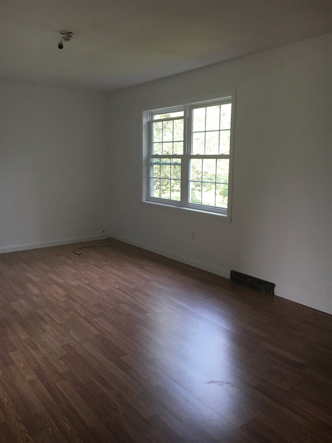 12 Richards Rd, Fairfax, VT 05454 - photo 3