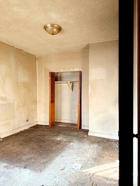 Celtic Park unit 1 J, Sunnyside, NY 11104 - photo 4