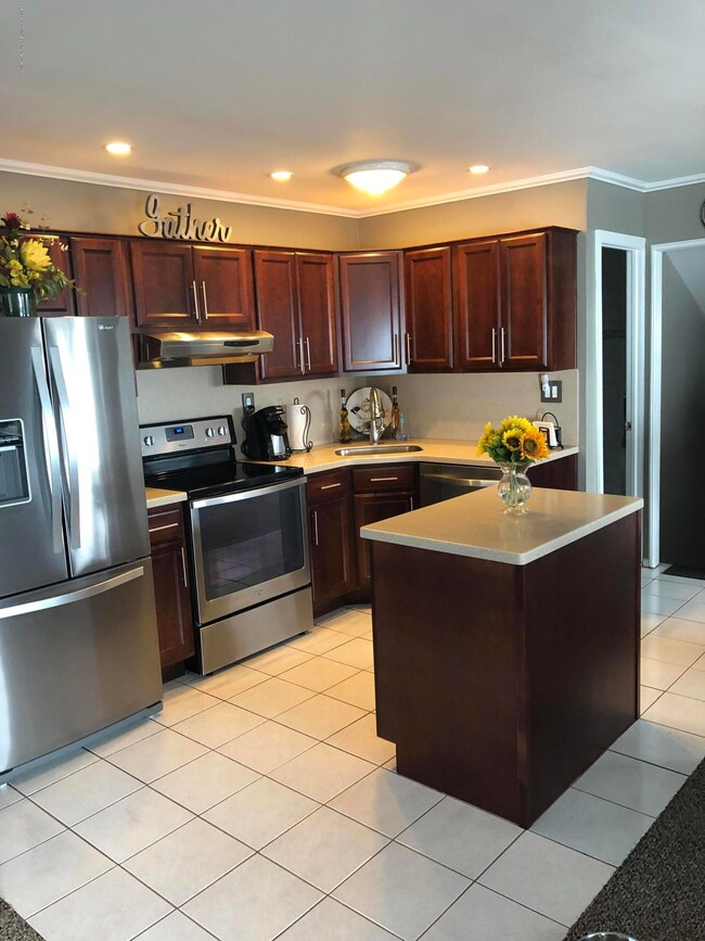 1st flr kitchen
