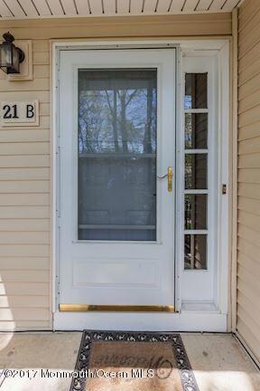 002_21B_MAPLE_LANE_195882_241302