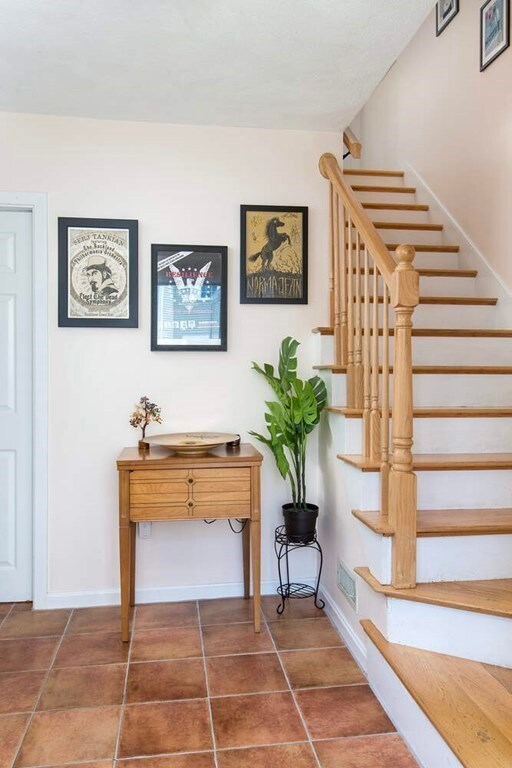 24 Lothrop St, Newtonville, MA 02460 - photo 2