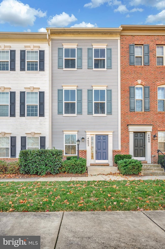 4602 Potomac Highlands Cir, Triangle, VA 22172 - photo 3