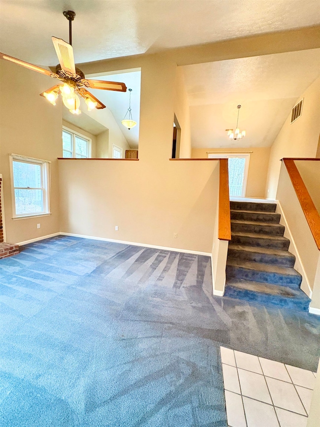 11 Scottsdale Dr, Hudson, NH 03051 - photo 2