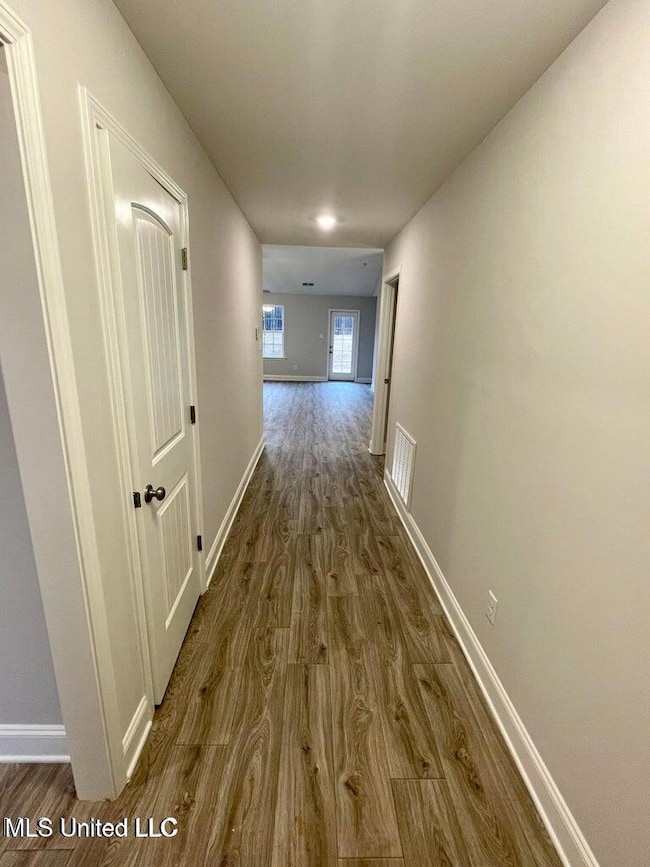 102 Red Bird Cove, Senatobia, MS 38668 - photo 5