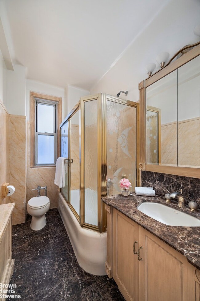 The White House unit 2D, New York, NY 10024 - photo 7