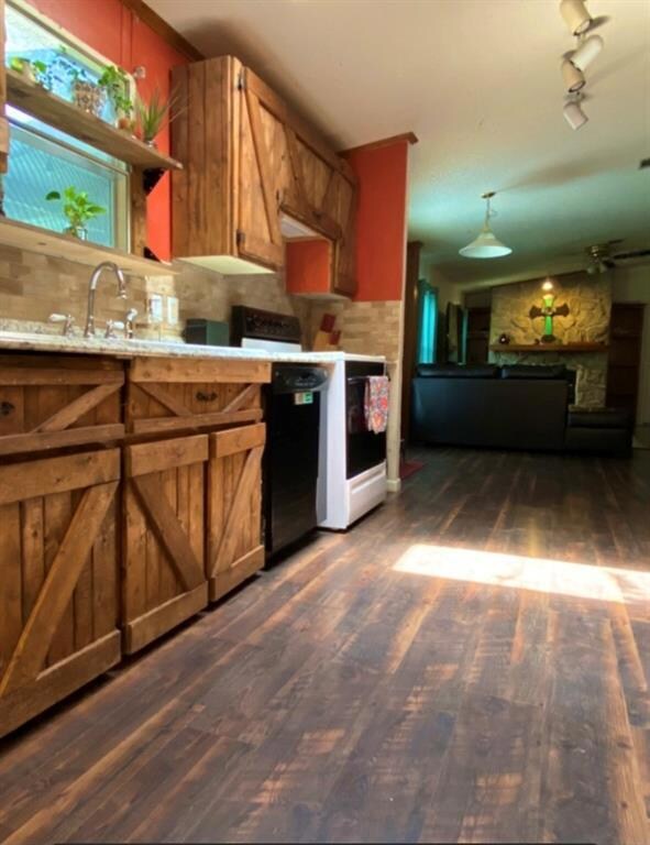 205 Lelon Ln, Springtown, TX 76082 - photo 6