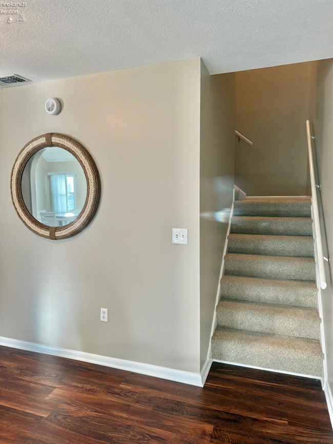 10921 N Bay Point Dr unit 504, Lakeside Marblehead, OH 43440 - photo 7