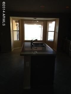 EAT IN KITCHEN AND ISLAND