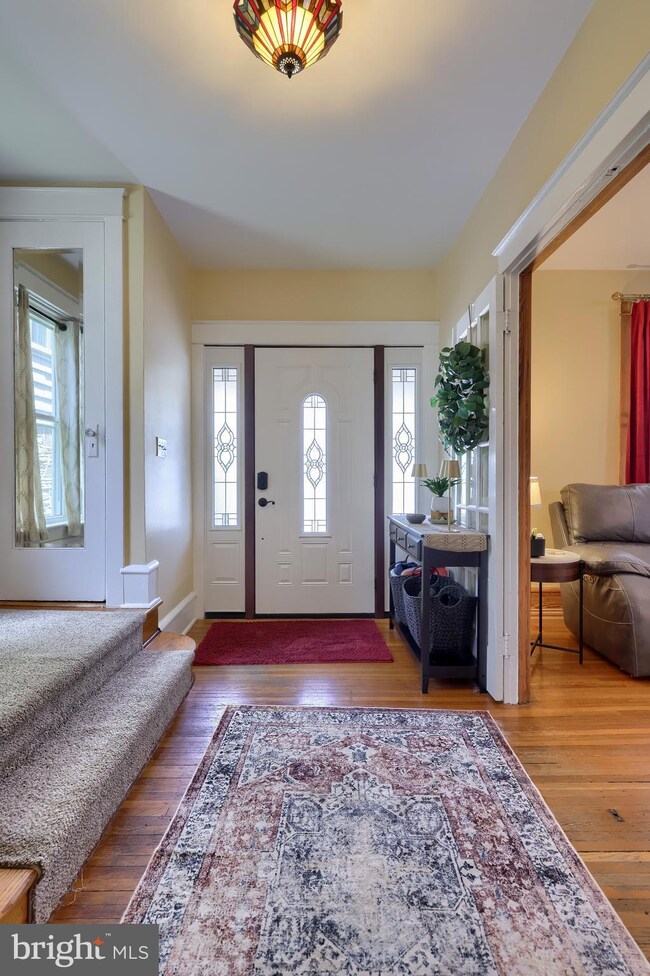 76 N Grant St, Manheim, PA 17545 - photo 6