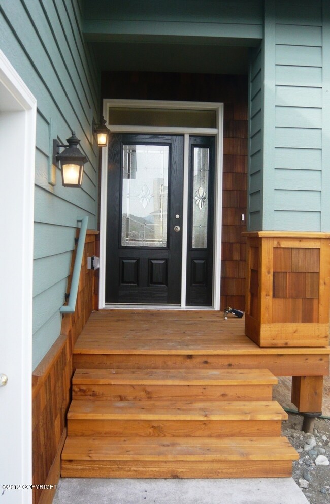 Front Door w/Covered Entrance