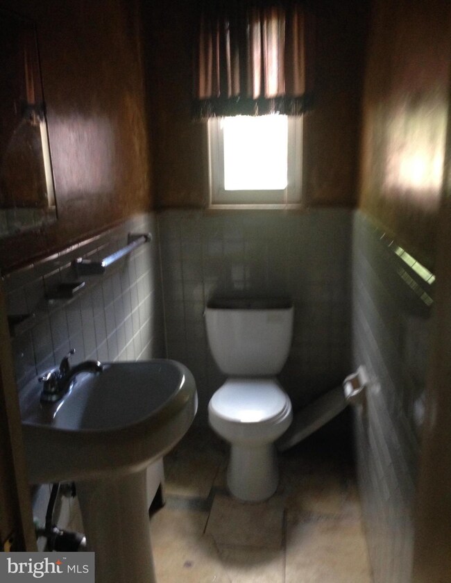 7903 18th Ave, Hyattsville, MD 20783 - photo 5