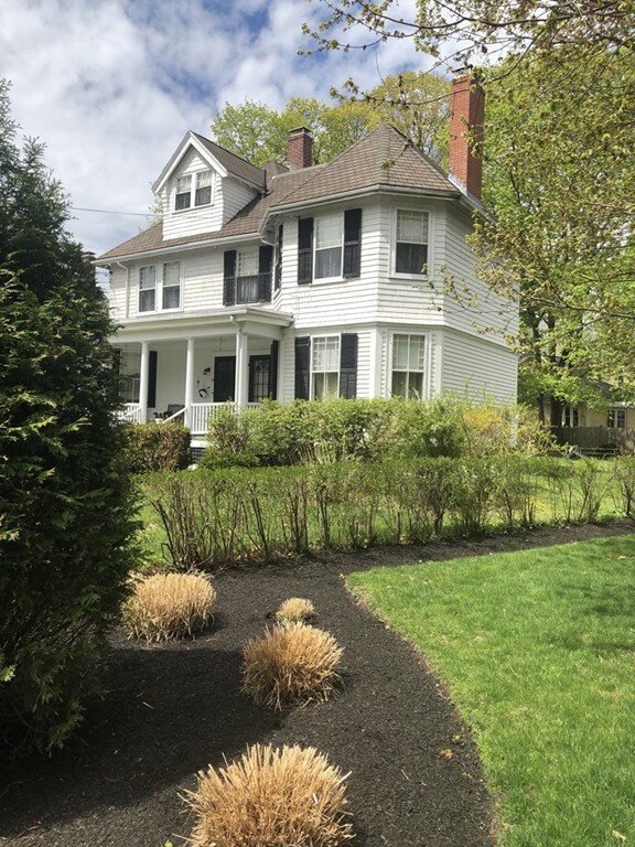 23 Fletcher St unit 23, Winchester, MA 01890 - photo 3