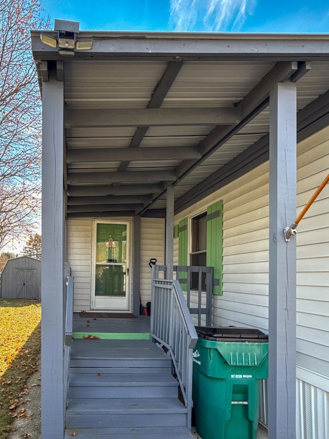 81 Cherry Ct, Muskegon, MI 49445 - photo 3