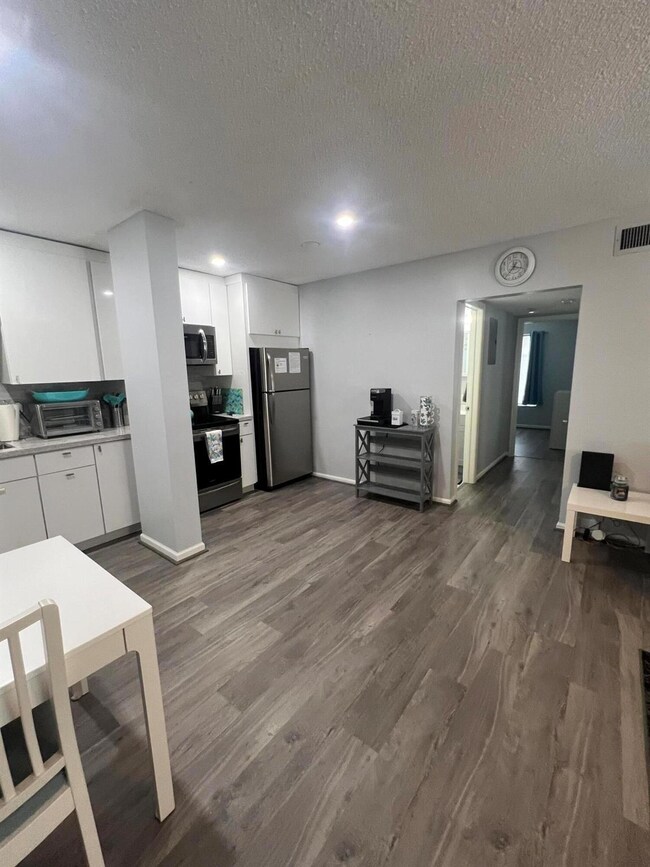 2271 NE 68th St unit 2022, Fort Lauderdale, FL 33308 - photo 4