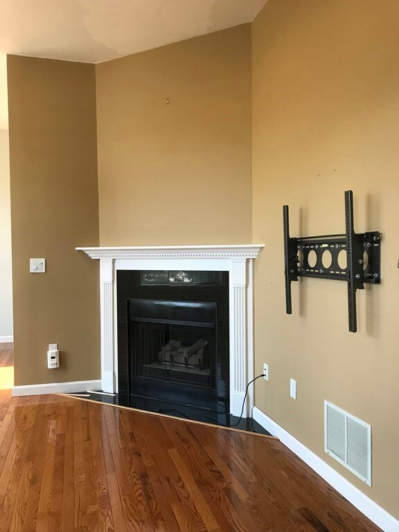 80 Wingate St unit 4E, Haverhill, MA 01832 - photo 5