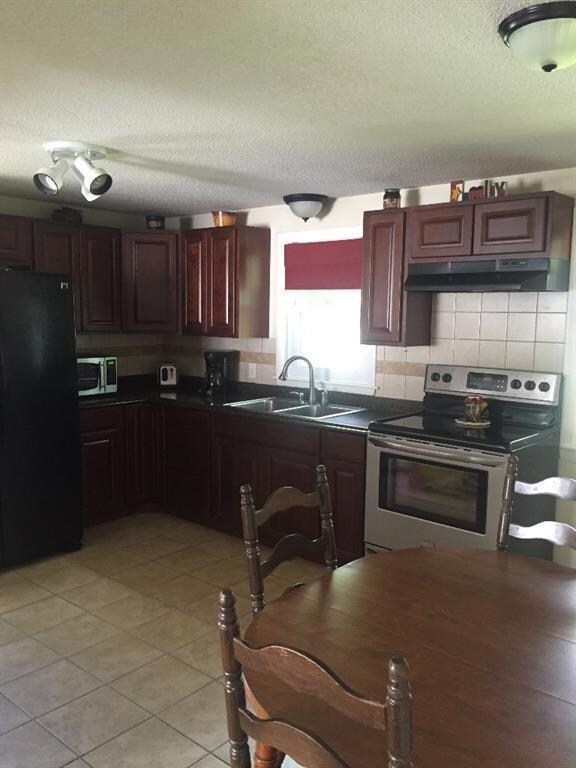 24 Viola St, Raymond, ME 04071 - photo 5