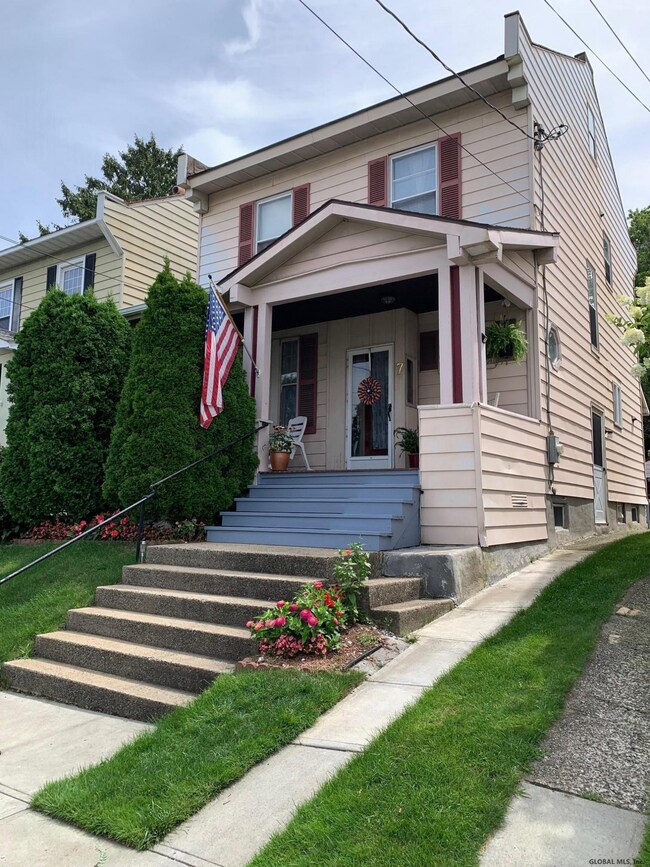 7 King Ave, Albany, NY 12206 - photo 2