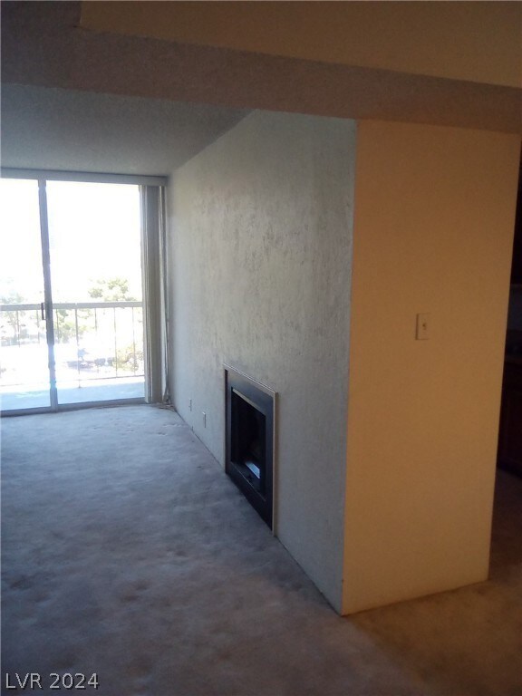 Casablanca unit 356, Las Vegas, NV 89169 - photo 6