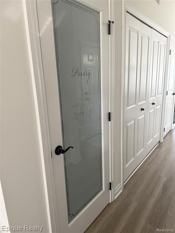 27651 Maryjane Ln, Chesterfield Township, MI 48047 - photo 4