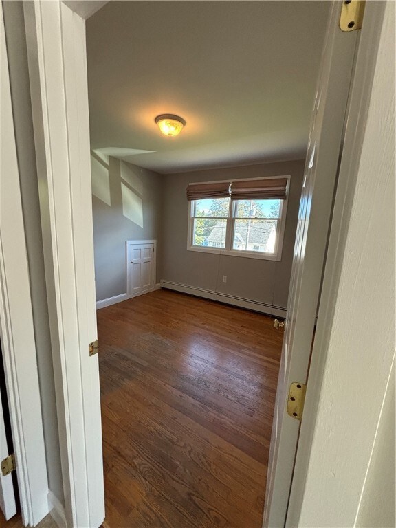 22 Freeborn St unit 2, Newport, RI 02840 - photo 6