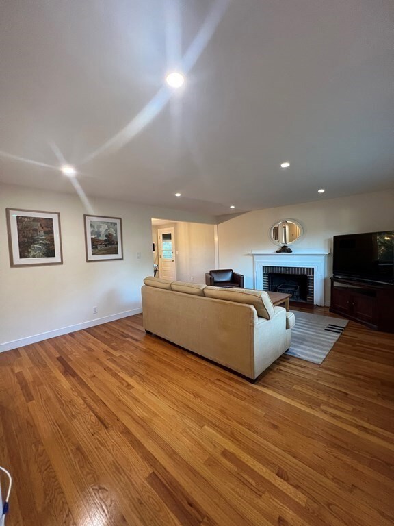 12 Anna Rd, Woburn, MA 01801 - photo 7