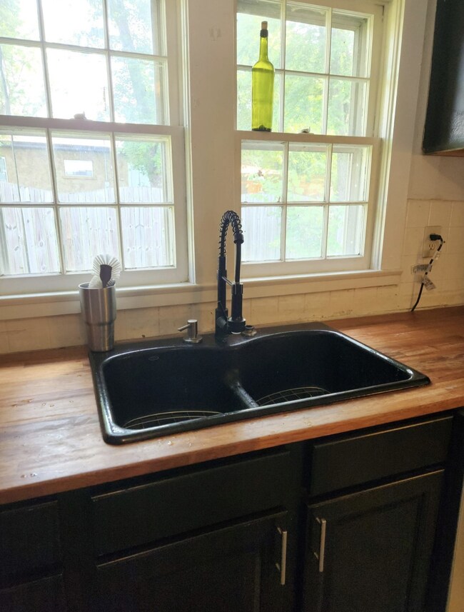 256 Walker St, Manchester, TN 37355 - photo 7