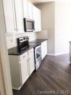 917 Capetown Ln, Clover, SC 29710 - photo 6