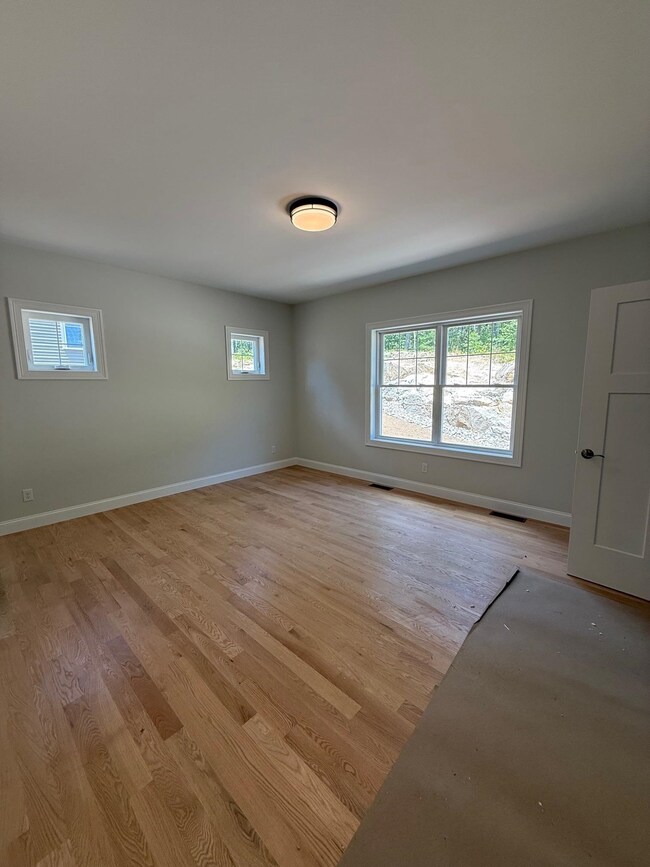 10 Mid Trail Crossing Ln, Windham, NH 03087 - photo 7