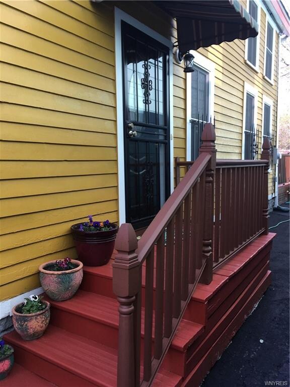 main entrance on side