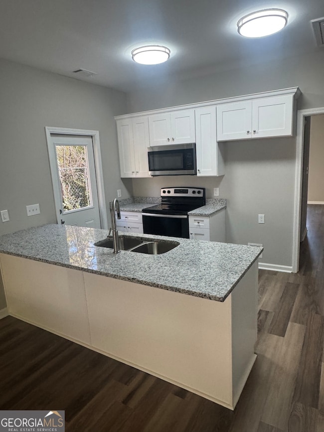 228 E Render St, Lagrange, GA 30241 - photo 2