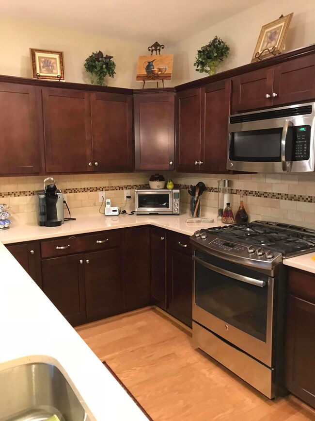 21 Grey Hawk Dr, Mashpee, MA 02649 - photo 5