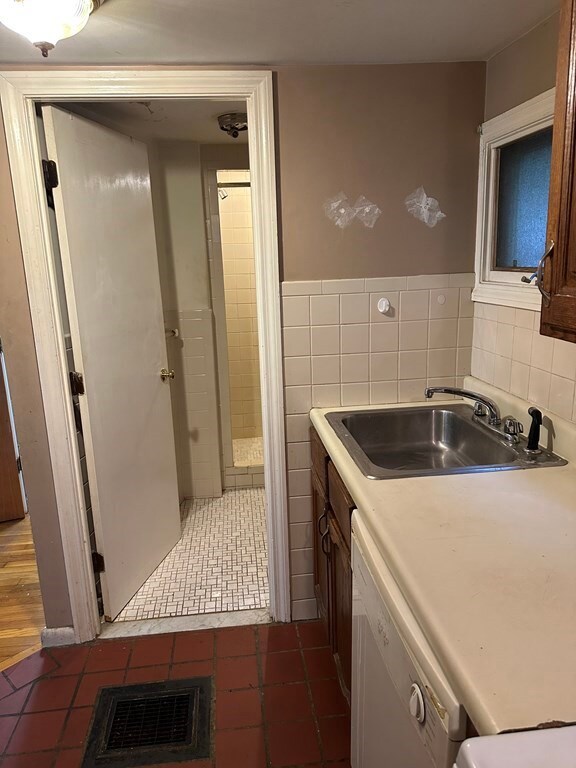 57 Plaza unit 4, Stoneham, MA 02180 - photo 3