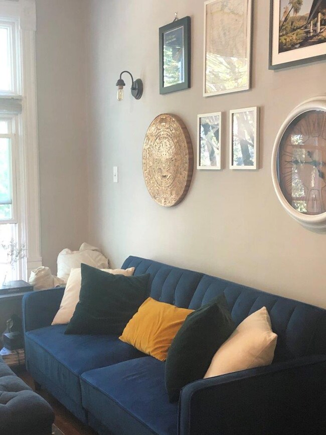 2245 W Shakespeare Ave unit 2F, Chicago, IL 60647 - photo 4