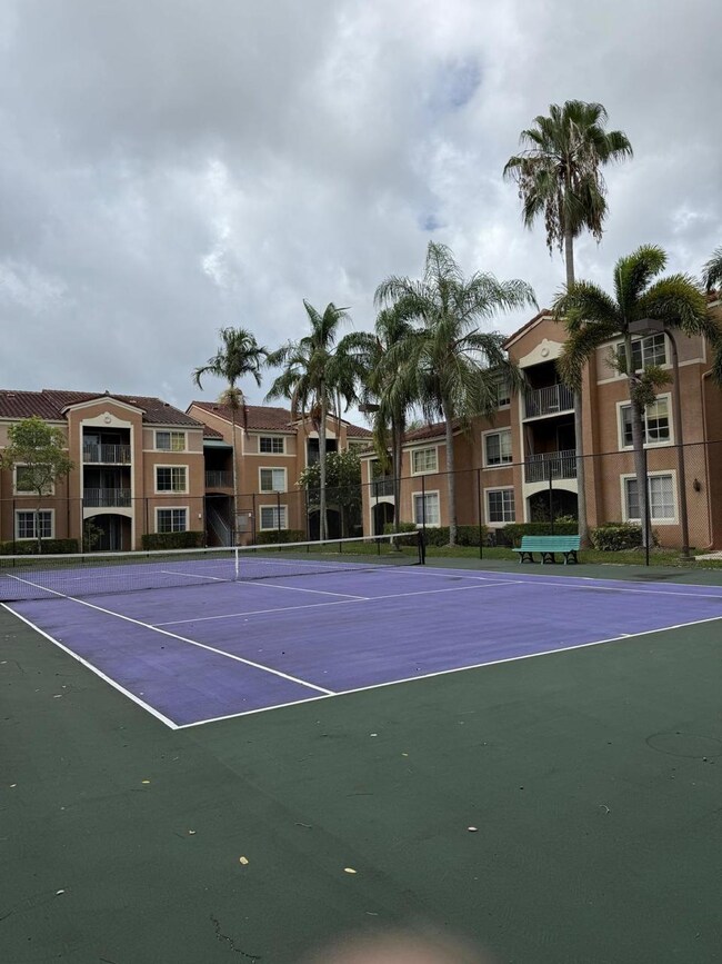 4844 N State Road 7 unit 305, Coconut Creek, FL 33073 - photo 6