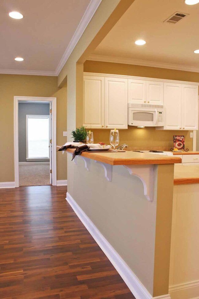 Serving Bar