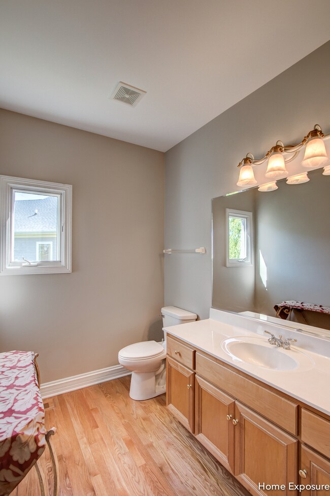 1/2 Bath
